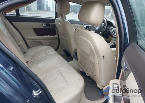 2009 Jaguar Xf Luxury из США, поврежденный, VIN SAJWA05B99HR33753